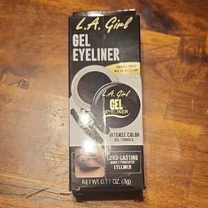 Gel Eyeliner - Jet Black NEW 3 FOR $9